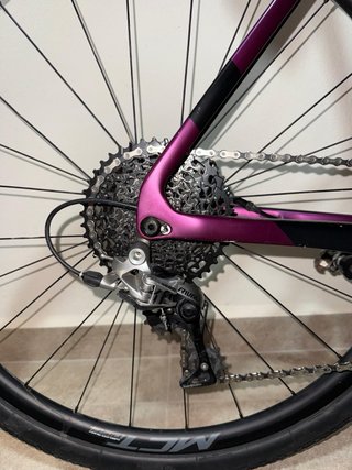 Bicicleta Gravel Basso Palta Morado