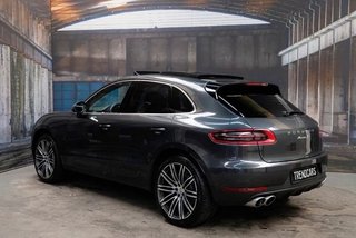 Porsche Macan S