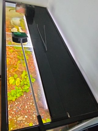 Acuario Aquatlantis 200L con mueble negro