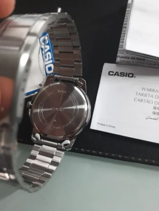 Orologio Casio Uomo Argento Bianco