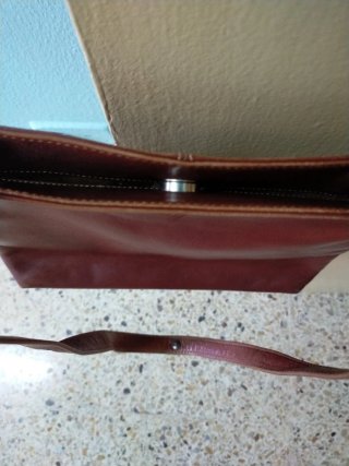 Conjunto bolso y zapatos marrones de piel