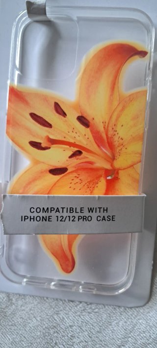 Funda Pull&Bear iPhone 12/12 Pro Flor Naranja