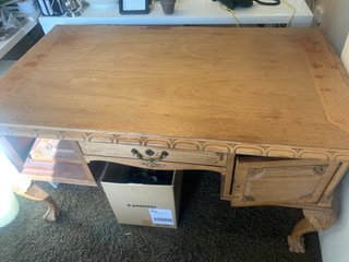 Escritorio madera maciza restaurado