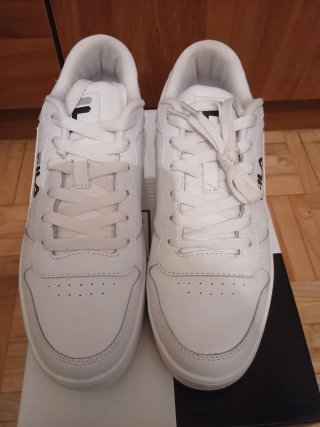 Zapatillas Fila Blancas Talla 41.