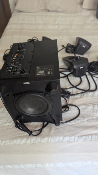 Altavoces Logitech Z506 Surround Sound