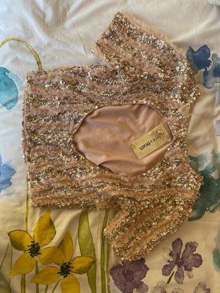 Top lentejuelas rosa y plata espalda abierta
