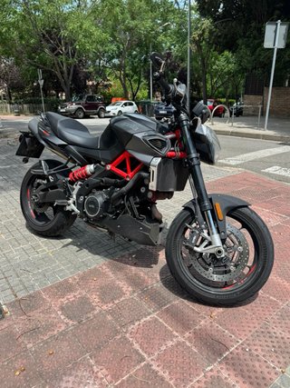 Aprilia Shiver 900