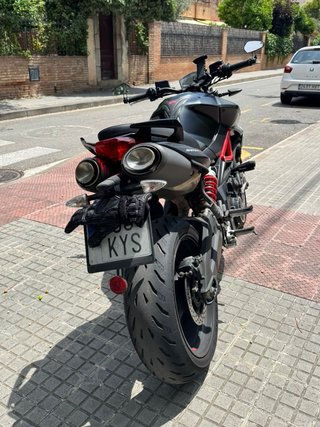 Aprilia Shiver 900