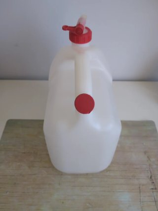 Bidón agua 5L con grifo