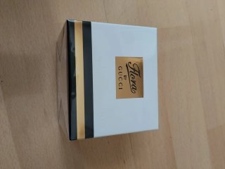 Flora by Gucci Eau de Parfum 75 ml