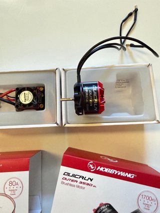 Hobbywing Quicrun WP 10BL80 ESC + Motor crawler