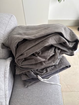 Funda de sofá de tela gris