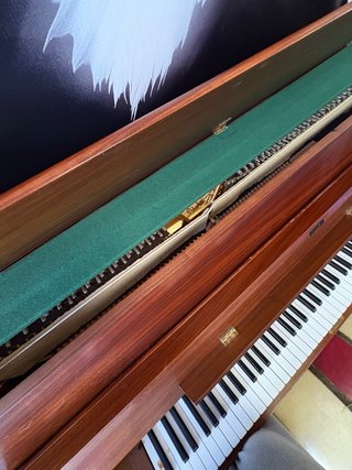 Piano de pared madera Bachmann