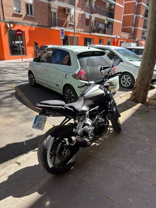 Yamaha MT-07 2015 Negra/Gris a2