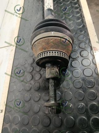 8E0407451SX TRANSMISION DELANTERA IZQUIERDA AUDI A