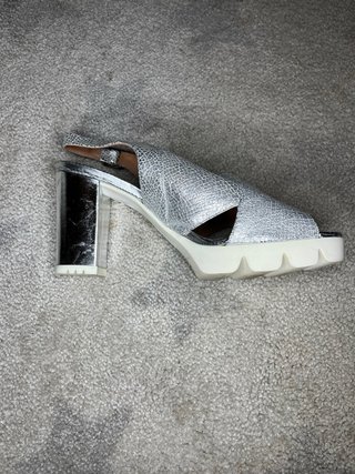 Sandalias estefania marco plateadas