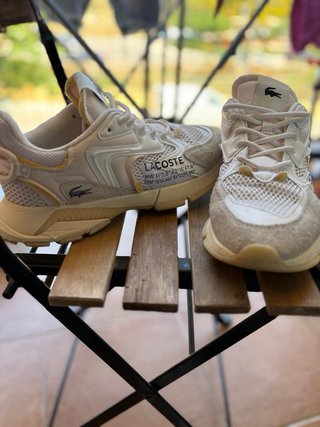 Zapatillas Lacoste Beige y Blancas