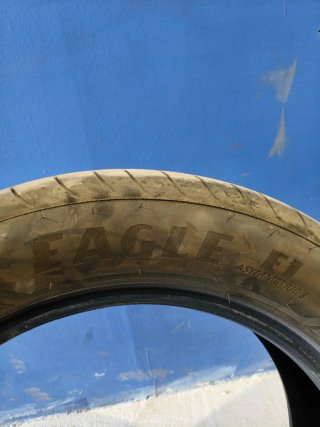 Neumático 235/55R18 100V Good Year