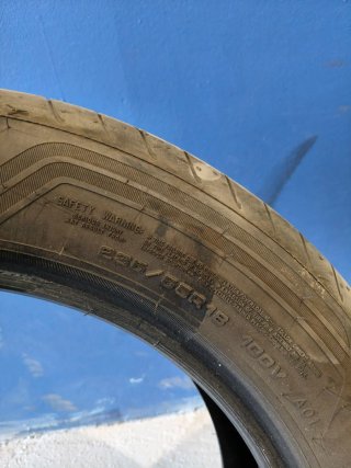 Neumático 235/55R18 100V Good Year