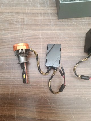 Kit Bombillas LED H1 Coche Mando Tricolor