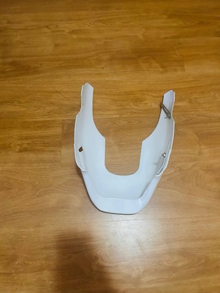 Protector Kawasaki Z650 2024 Blanco