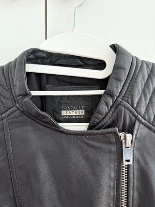 Chaqueta biker cuero vintage Zara Trafaluc