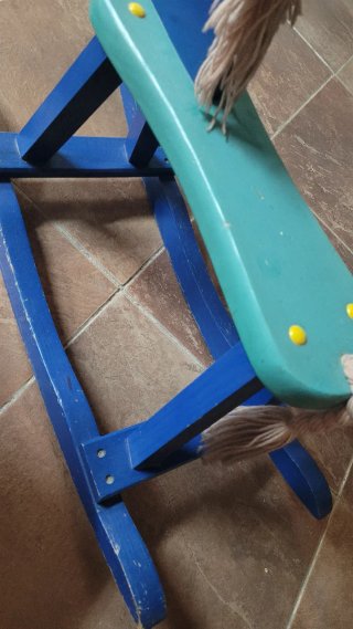 Caballito balancín de madera azul