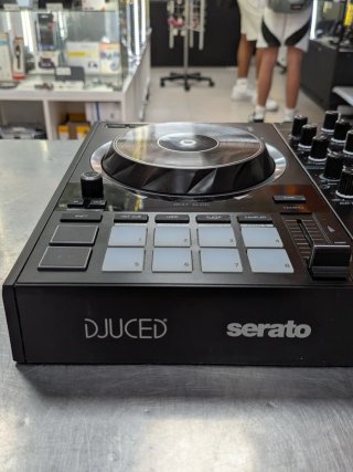 Mesa de Mezclas Hercules DJControl Inpulse 500