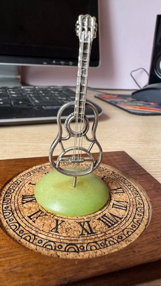 Guitarra Plata Antigua