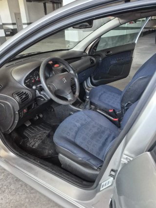Peugeot 206 2002