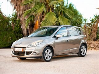 RENAULT Scenic Dynamique 1.5dCi 105cv eco2