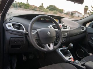 RENAULT Scenic Dynamique 1.5dCi 105cv eco2
