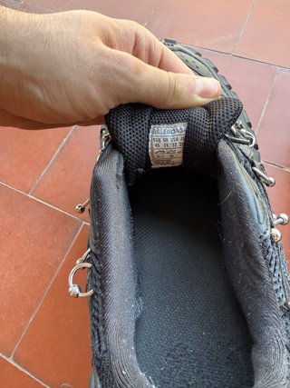 Balenciaga Defender Talla 45