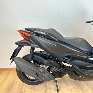 HONDA FORZA 125