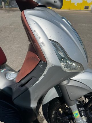 Piaggio Beverly 350 Sport Touring