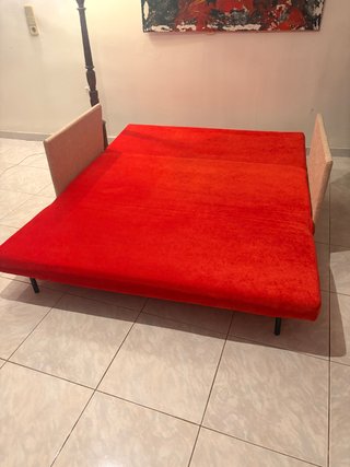 Sofá Cama Rojo y Beige Desmontable