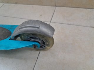 Patinete Micro azul 2 ruedas