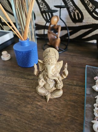 Figura de Ganesha sentado