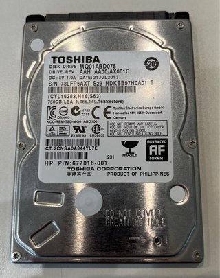 Lote 6 Discos Duros 2.5 SSD y SATA varios tamaños