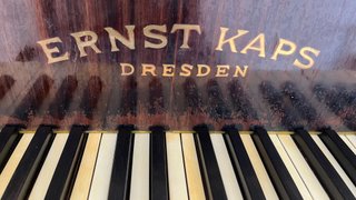 Piano de cola Ernst Kaps 1906 Alemania