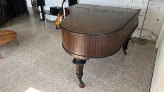 Piano de cola Ernst Kaps 1906 Alemania