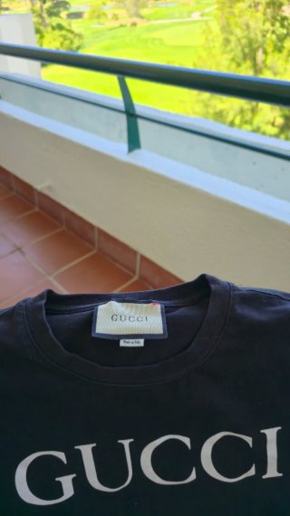 Camiseta Gucci Negra Logo GG