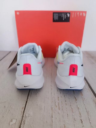 Nike Air Zoom Pegasus Blancas/Amarillas
