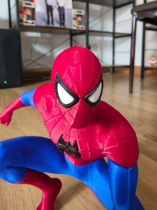 Figura Spiderman 20 cm
