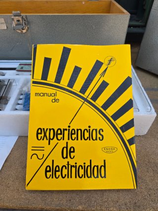 Equipo didactico Electricidad Años 60 enosa