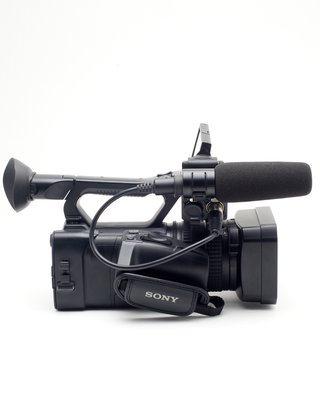 Videocámara Sony HXR-NX100