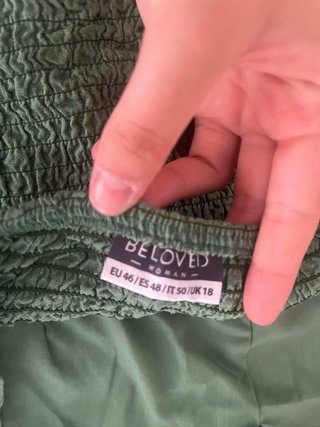 Top verde con nudo