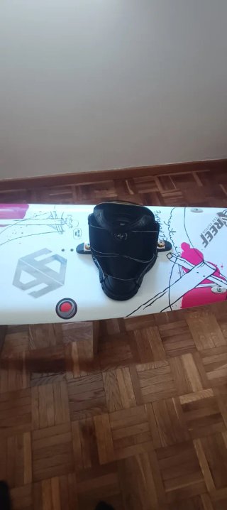 Tabla Wakeboard Reef con Botas