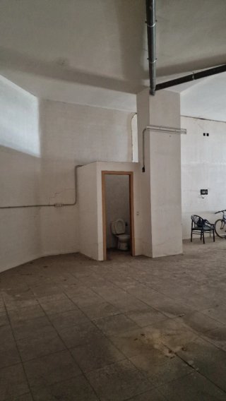 Alquiler local en baro Maials lleida