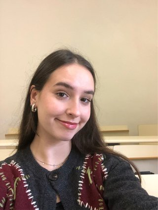 Profesora de Lengua castellana y Literatura